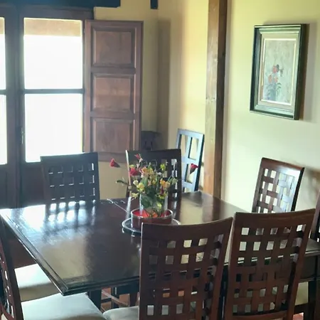 Casita San Isidro Faedo (Cudillero, Asturias)